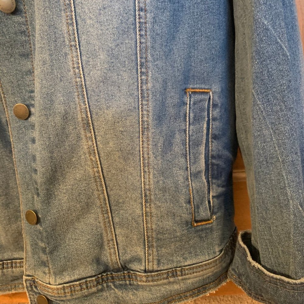 Jean Jacket - Picture 5 of 6